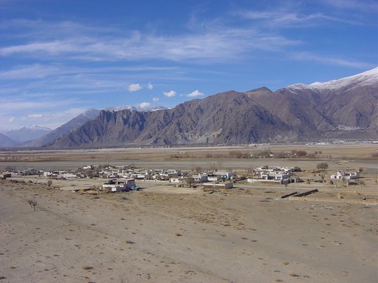 Tybetaskie N’eu i okolice